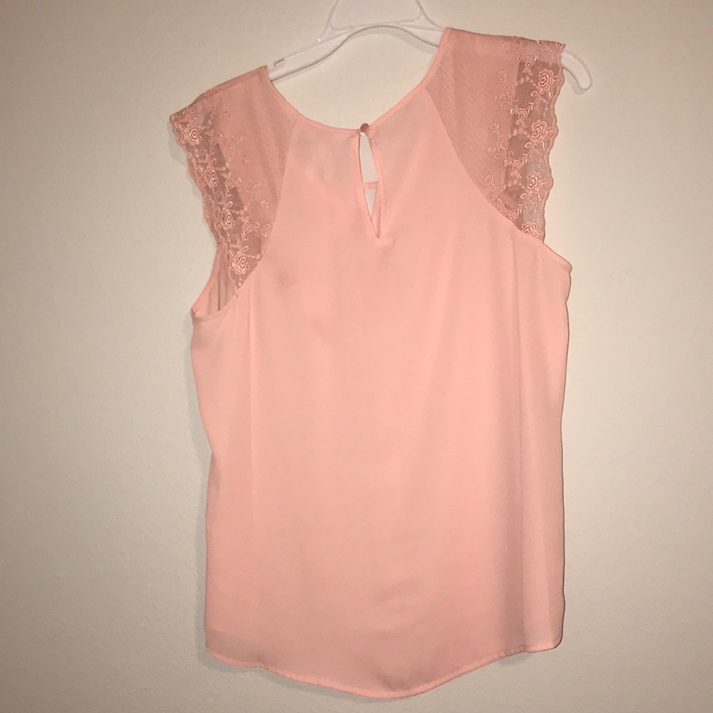 Pink blouse - Picture 4 of 4